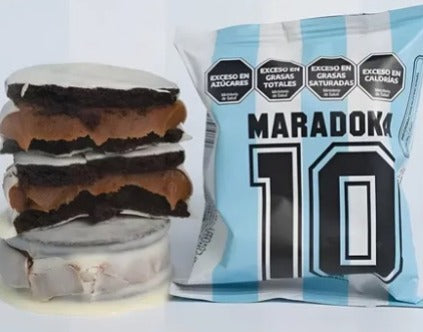 Alfajor Maradona - Classic style White Chocolate Coated and Dulce de leche Filling 60g (box of 24)