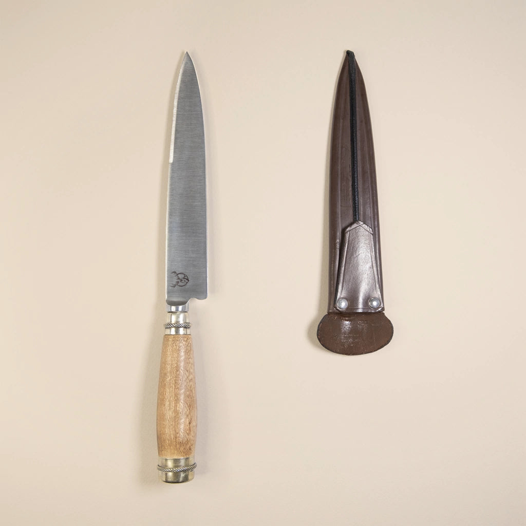20 cm Knife – Round Wood Handle