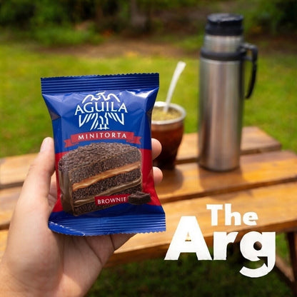Águila Alfajor Brownie Minicake with Dulce de Leche 71.5 g / 2.52 oz