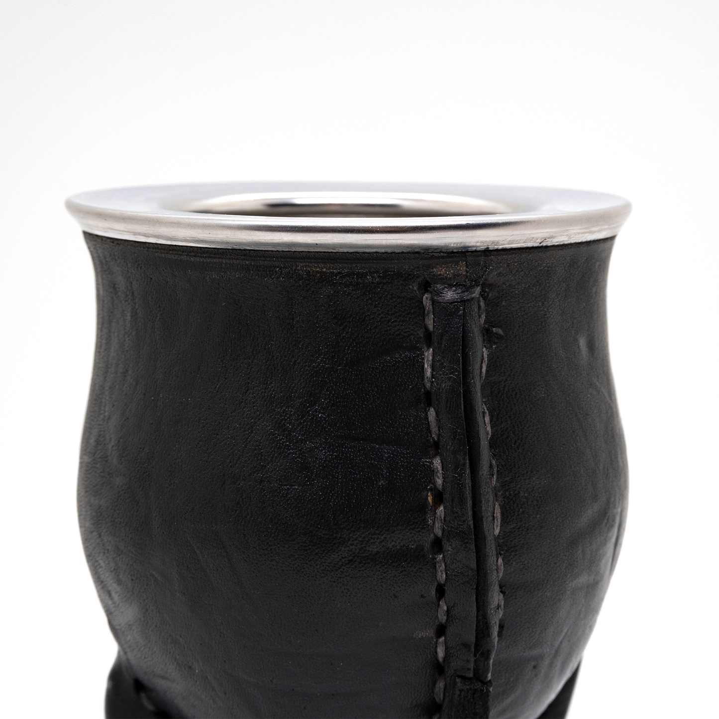 Black Bocón Mate with Stainless Steel Interior, Leather Cover & Pico de Loro Bombilla