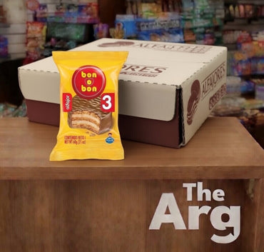 Bon o Bon Triple Alfajor Peanut Butter & Milk Chocolate 60 g (Box of 21 Units)