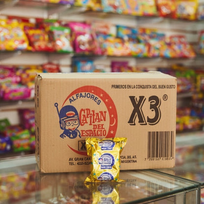 Capitán del Espacio Triple Alfajor Box (24 Units) – Chocolate & Dulce de Leche 80g Each