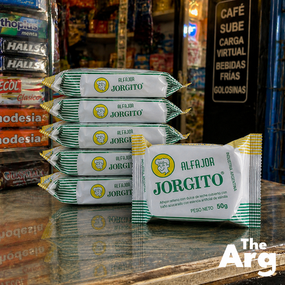 Jorgito Alfajor with Dulce de Leche and Italian Meringue Coating | Pack of 6 Units 50g Each