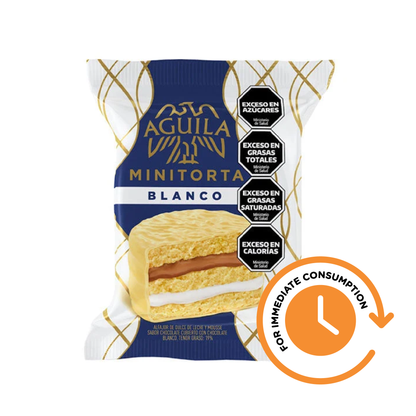 OFERTA Alfajor Águila Minicake Chocolate Blanco Triple 69 g / 2.4 oz