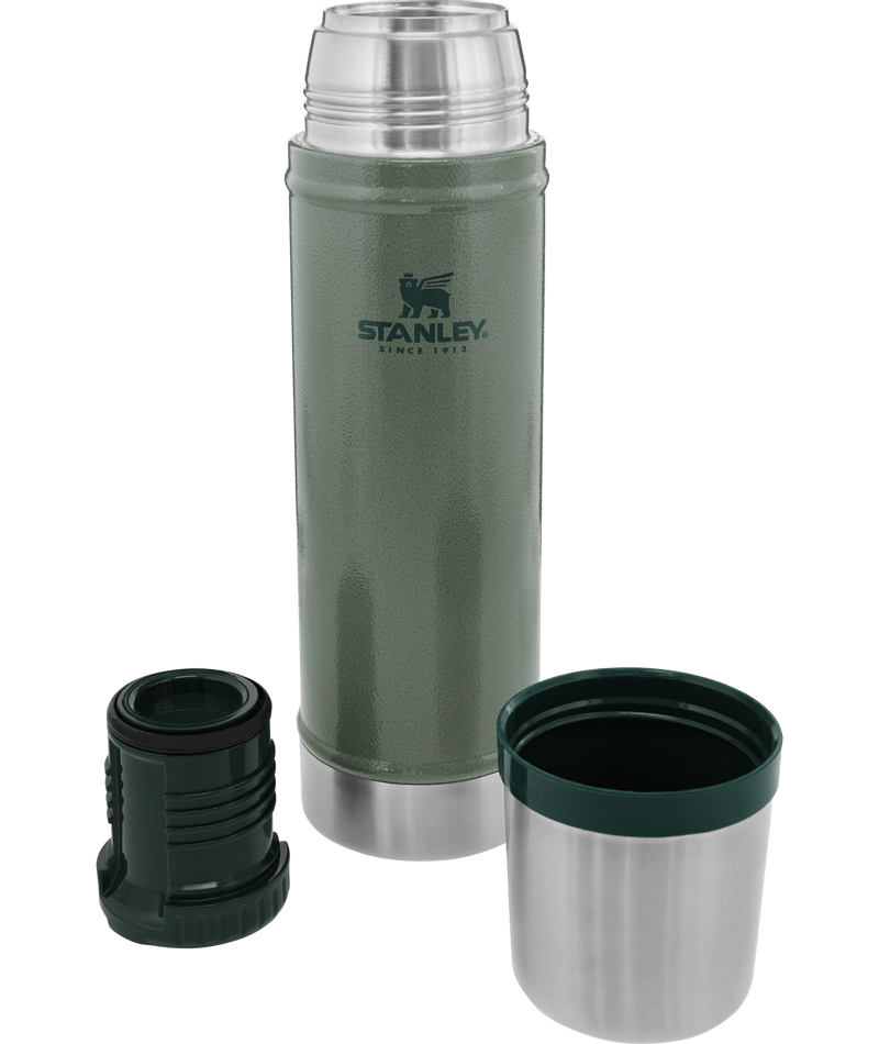 Stanley Classic Thermos 591 ml Classic Green - Compact Durability for On-the-Go