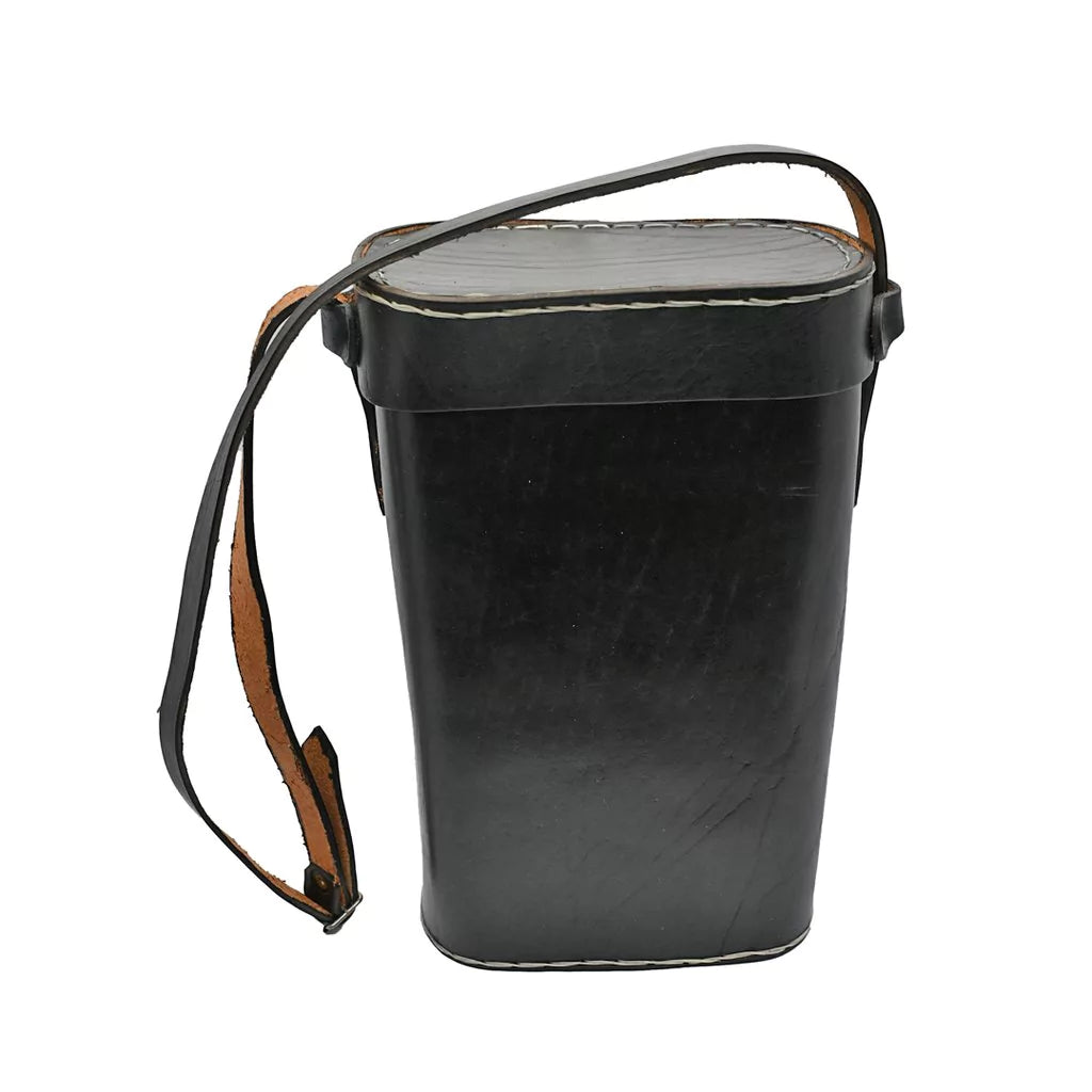 black-mate-bag-leather