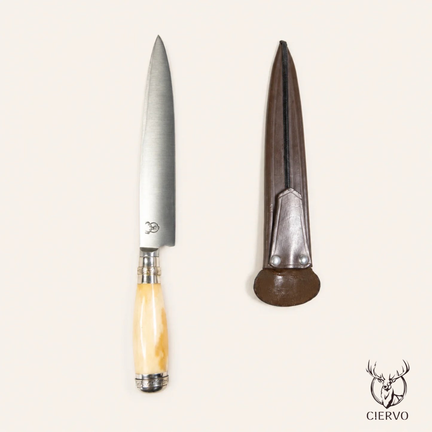 20 cm Knife – Smooth Bone Handle