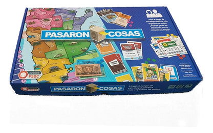 Board game box with colorful graphics and 'Pasaron Cosas' branding on a white background