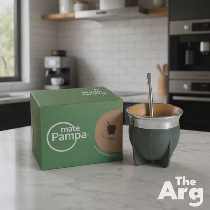 Mate Pampa Uruguayo Camionero Thermal Mate Cup with Bombilla (Stainless Steel Straw)