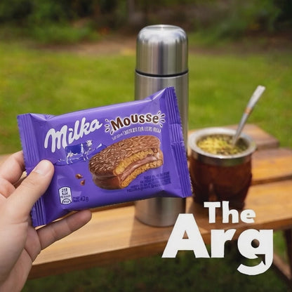 Milka Mousse Alfajor 42g | Chocolate Cookie with Creamy Mousse Filling