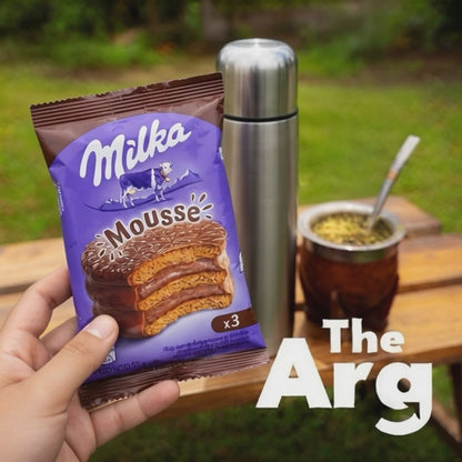 Milka Triple Cookie Alfajor with Chocolate Mousse 55g / 1.9 oz