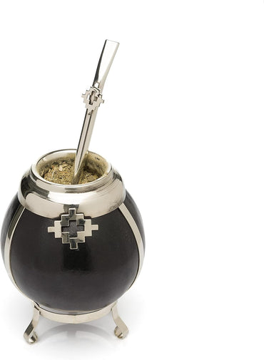 mate-negro-con-bombilla